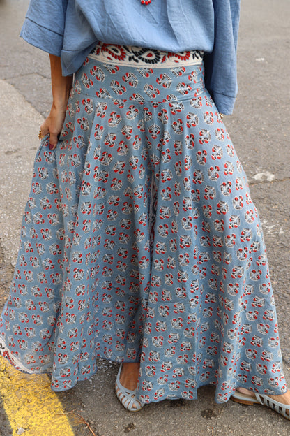 FALDA PANTALÓN ESTAMPADA AZUL