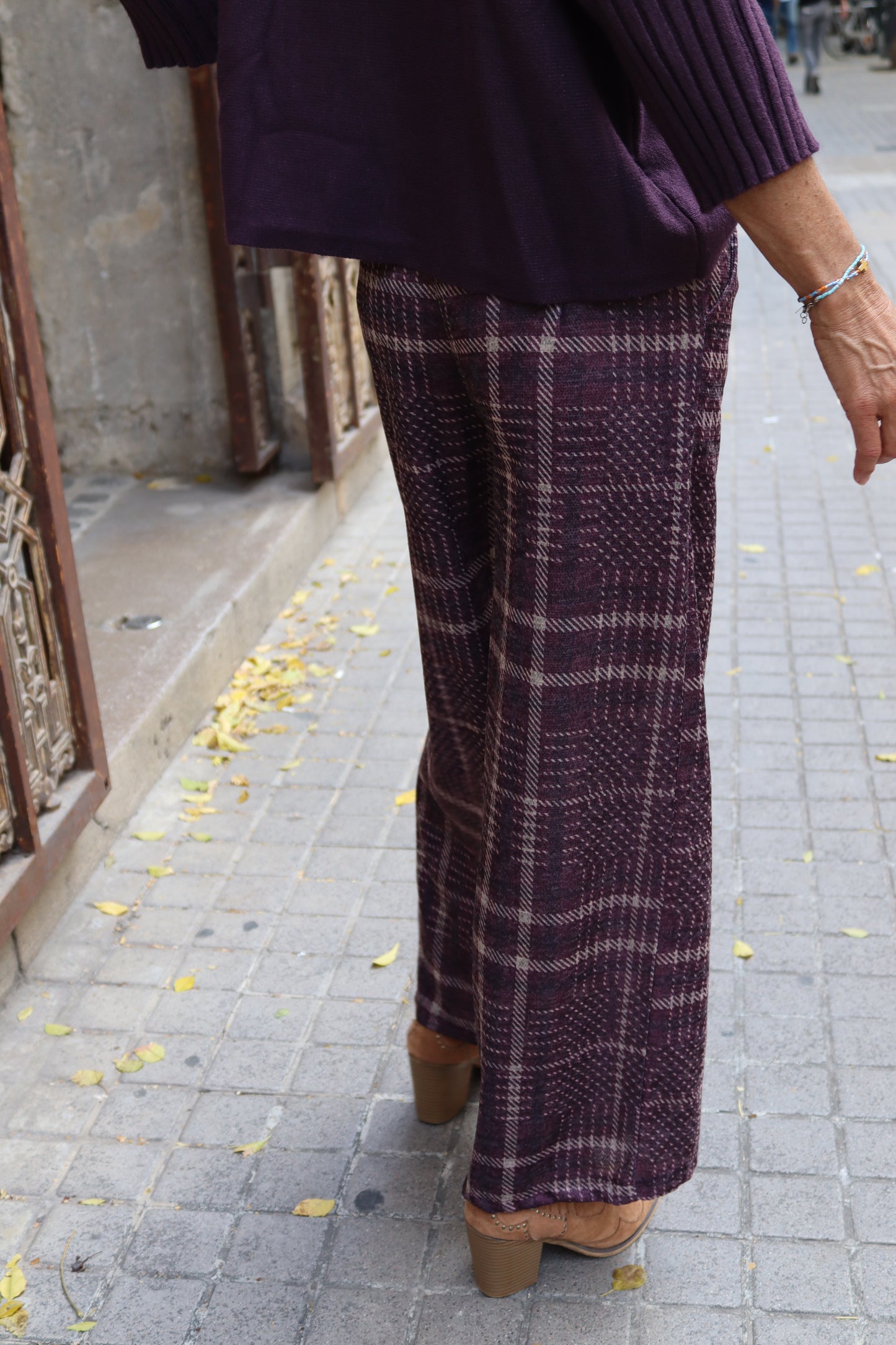 PANTALÓN ESCOCÉS BERENJENA