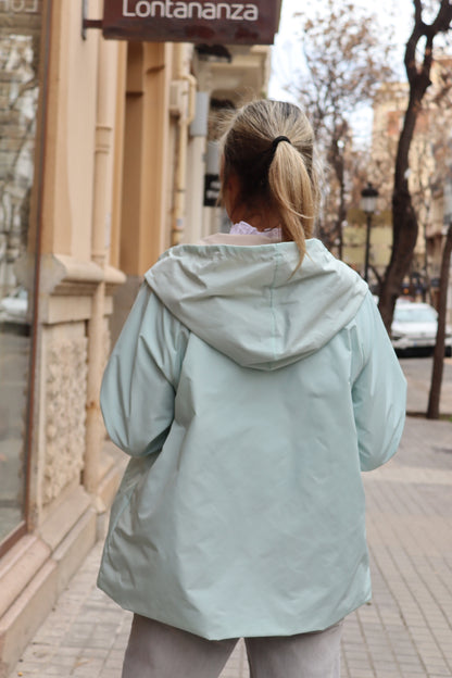 GABARDINA CAPUCHA ANI VERDE AGUA