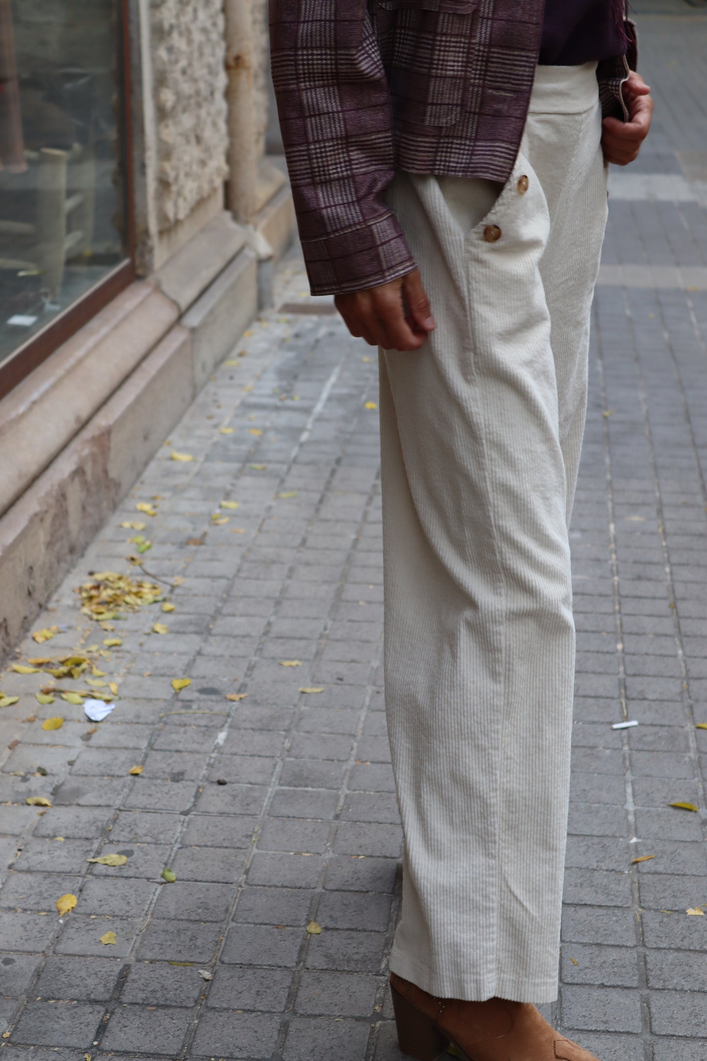 PANTALÓN PANA BLANCO ROTO