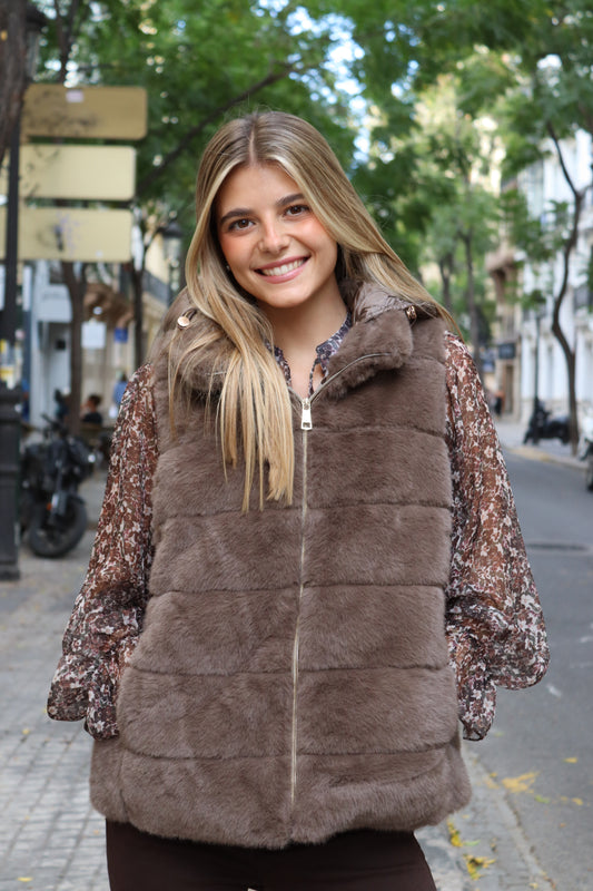 CHALECO MARTINA TAUPE