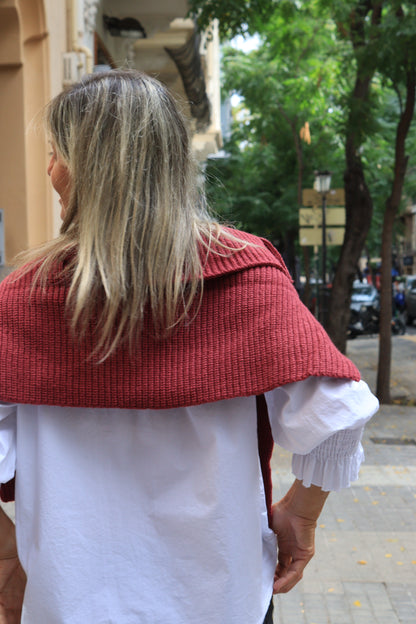 PONCHO CORTO VINO
