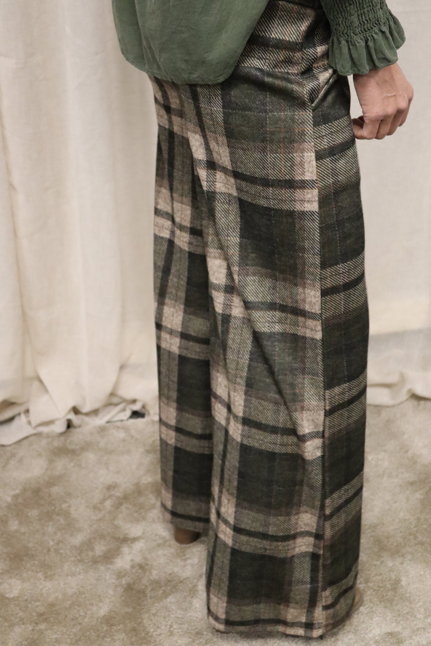 PANTALÓN BERTA VERDE