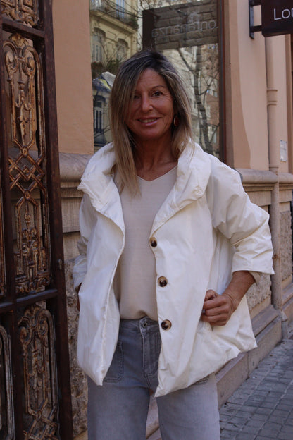 GABARDINA CORTA MERY BLANCA