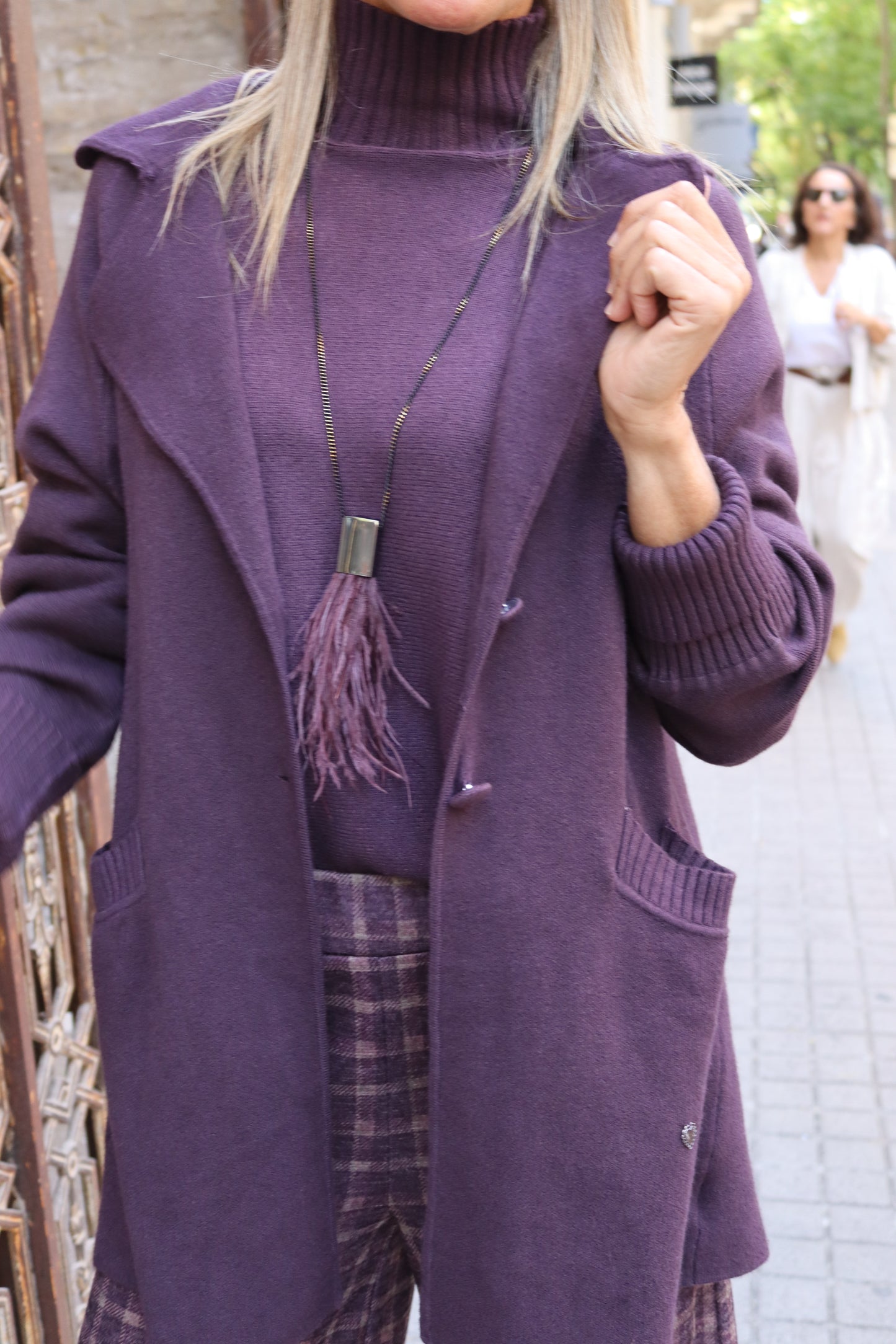 CHAQUETA VICTORIA BERENJENA