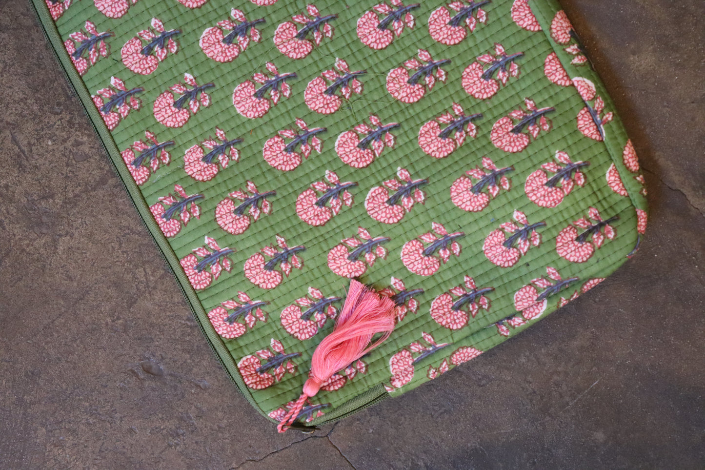 FUNDA ORDENADOR MAC VERDE