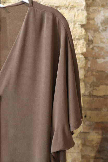 VESTIDO MIDI LUCIA CHOCOLATE