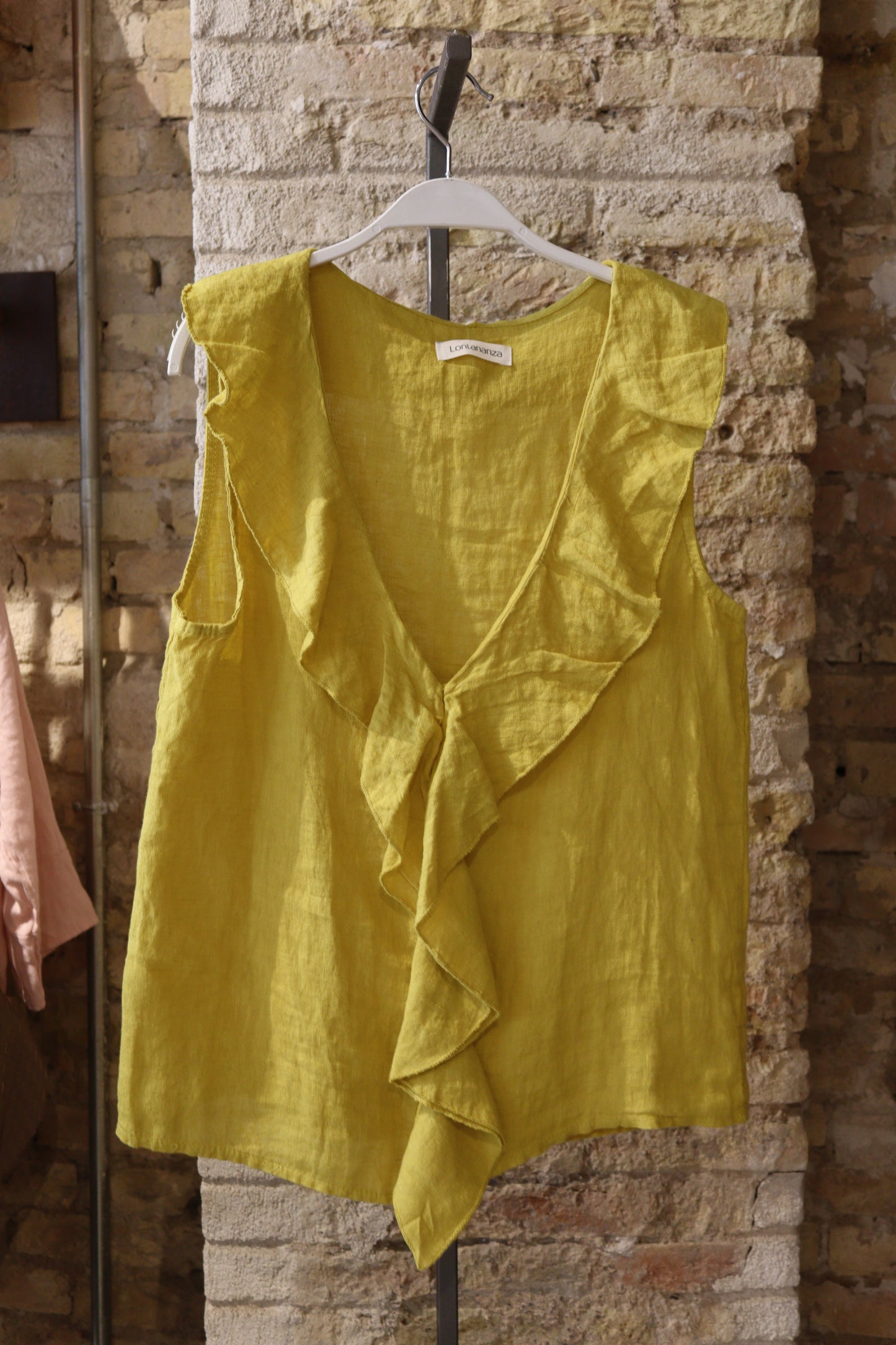 BLUSA MACA AMARILLA