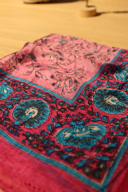 PAÑUELO SEDA ROSAS