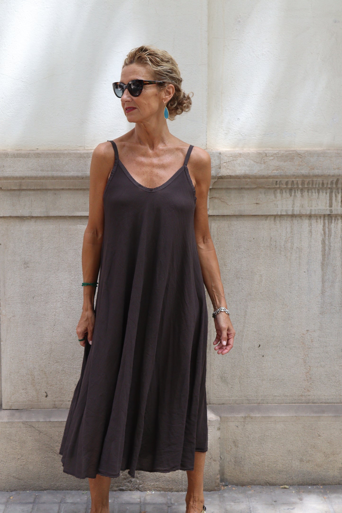 VESTIDO MONI MARRÓN