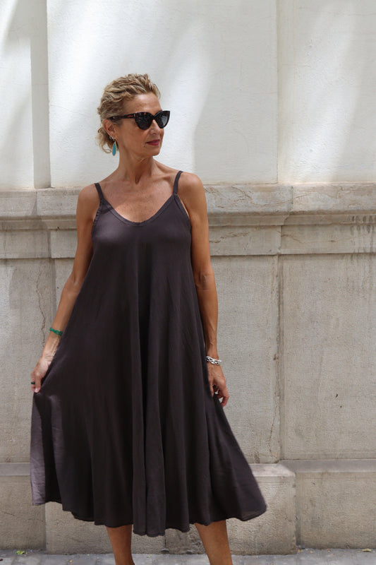 VESTIDO MONI MARRÓN
