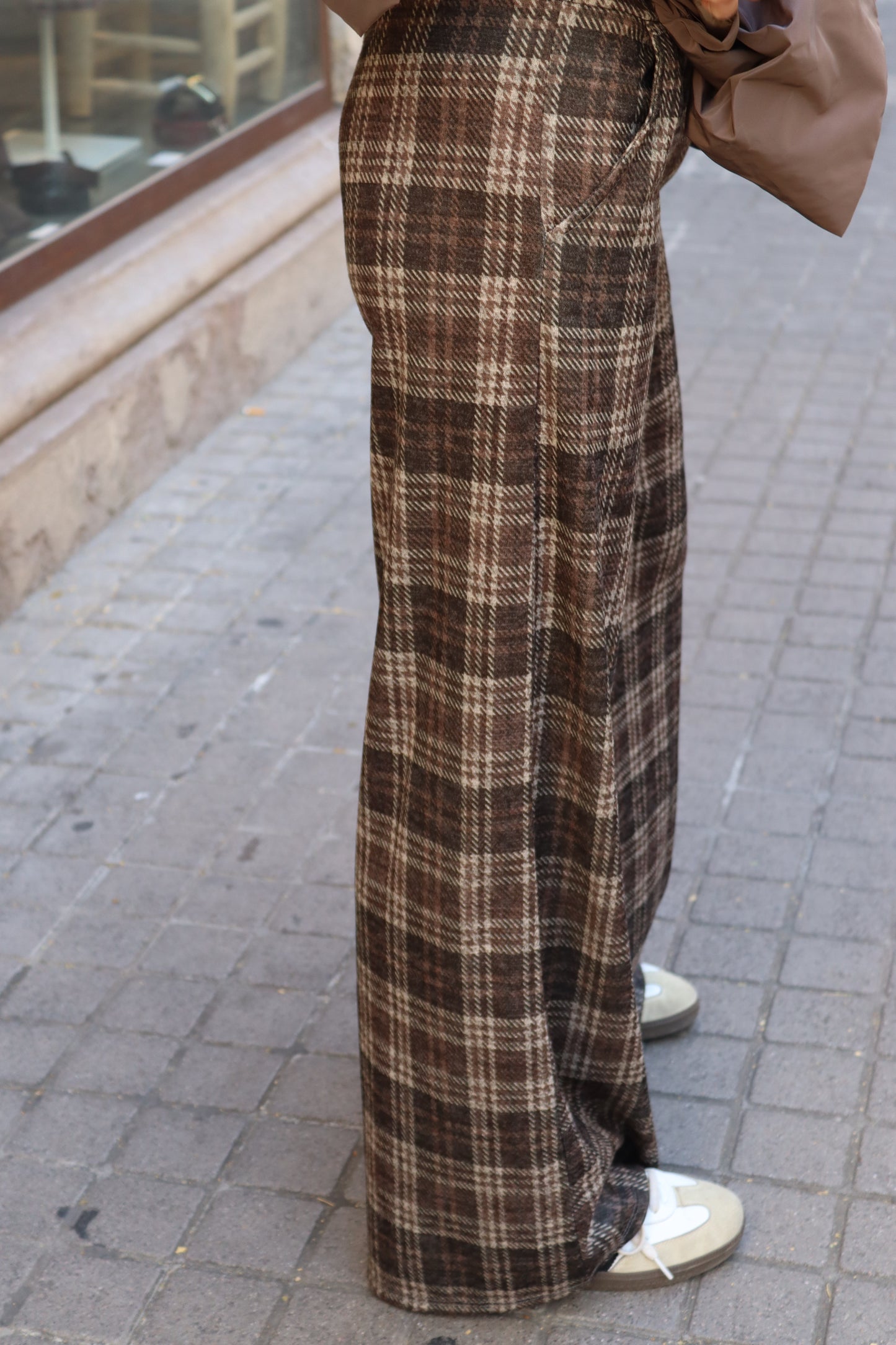 PANTALÓN LOLA CHOCOLATE