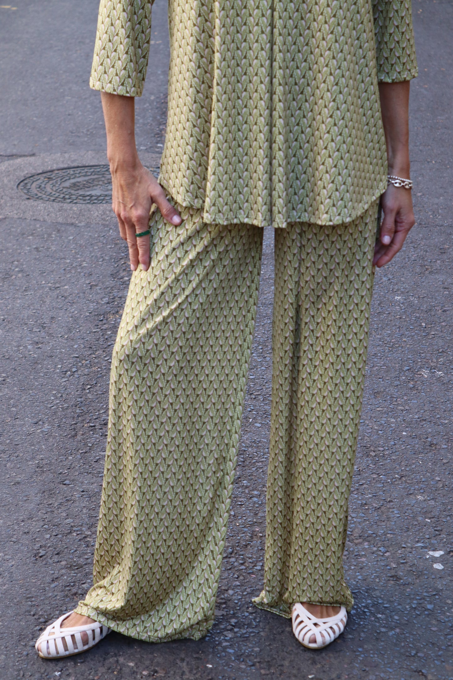 PANTALON RECTO MENORCA PISTACHO