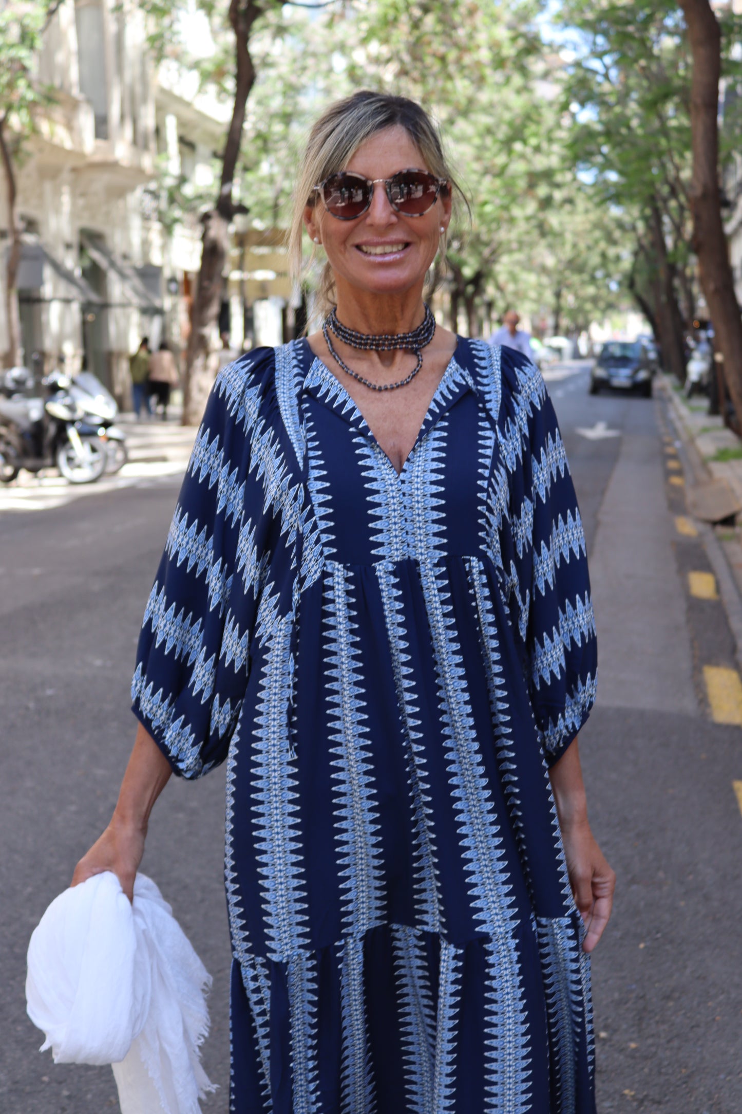 VESTIDO PRAGA ABULLONADO AZUL