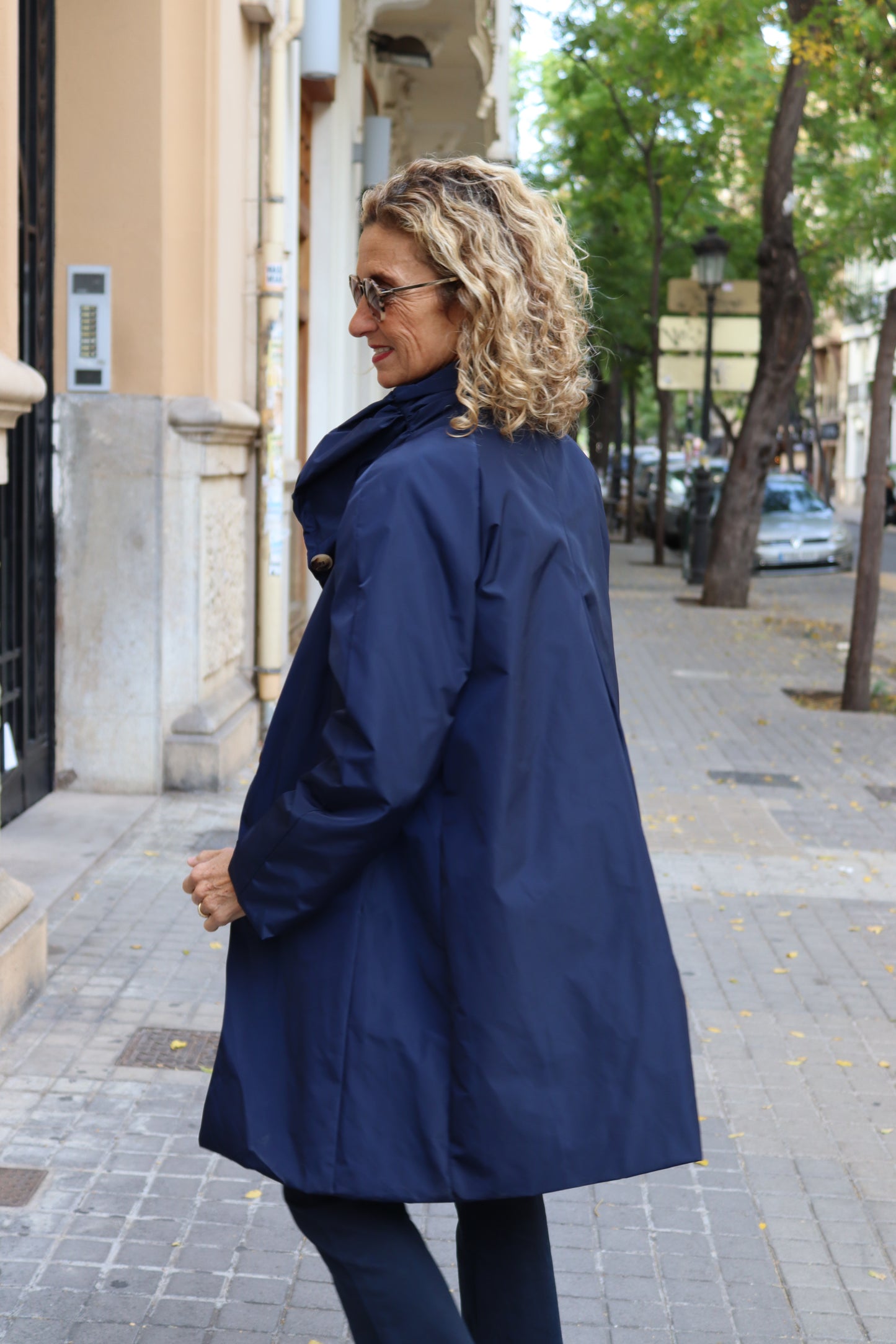 GABARDINA LARGA AZUL