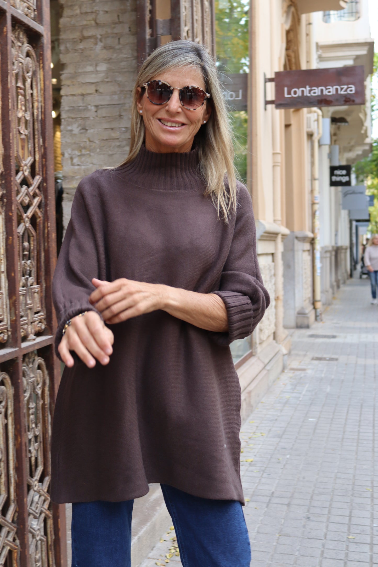 JERSEY VICTORIA LARGO CHOCO