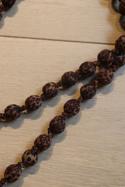 COLLAR NATALIA A.PRINT MARRON