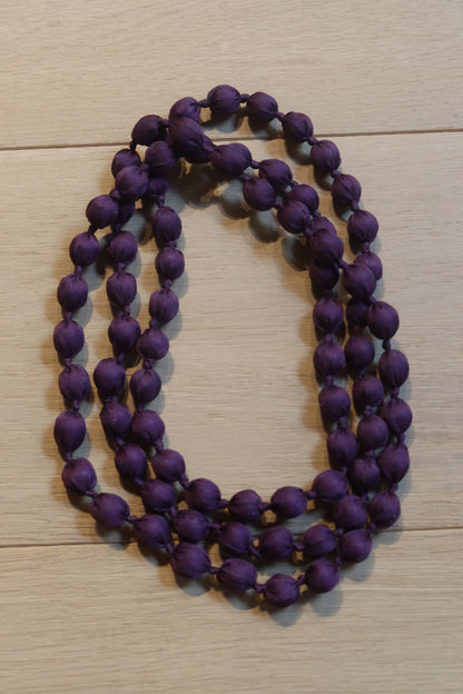 COLLAR NATALIA BERENJENA