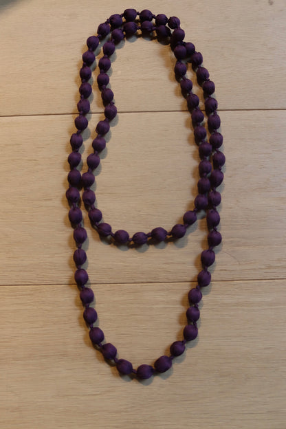 COLLAR NATALIA BERENJENA