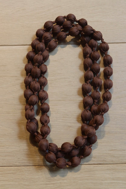 COLLAR NATALIA MARRÓN TIERRA