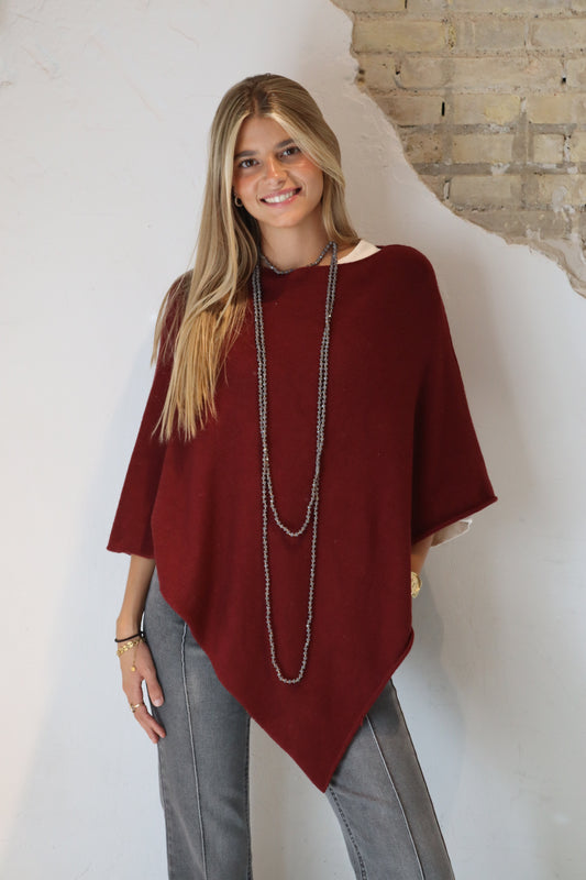 PONCHO LETI VINO