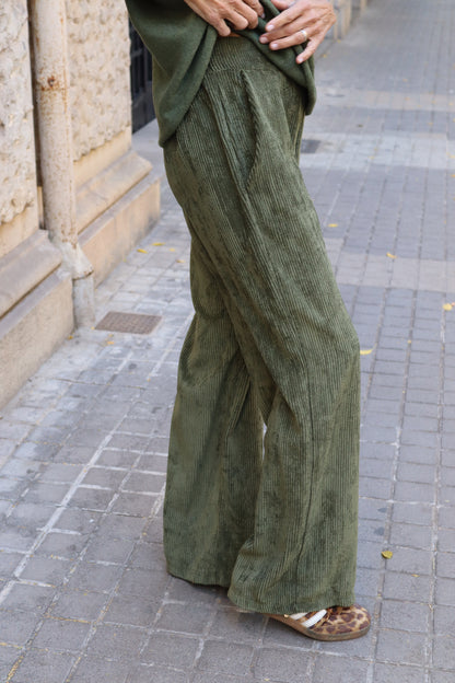 PANTALÓN PANA OLIVIA VERDE