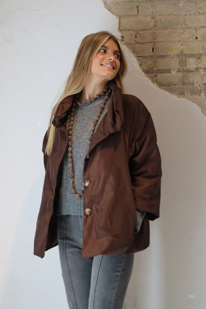 PARKA CORTA MARRÓN CHOCOLATE