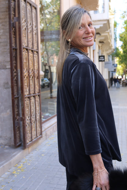 BLUSA TERCIOPELO GRIS