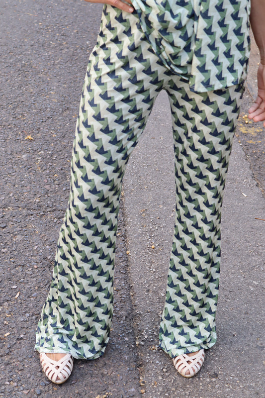 PANTALON TERE CAMPANA VERDE