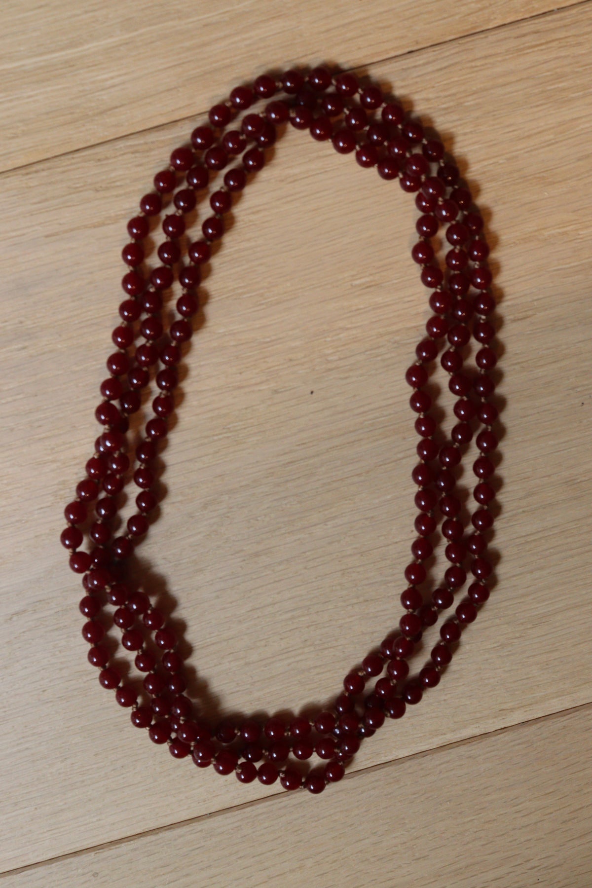 COLLAR ZOE VINO