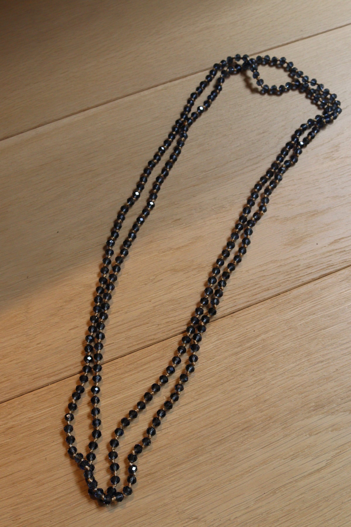 COLLAR ZOE GRIS AZULADO