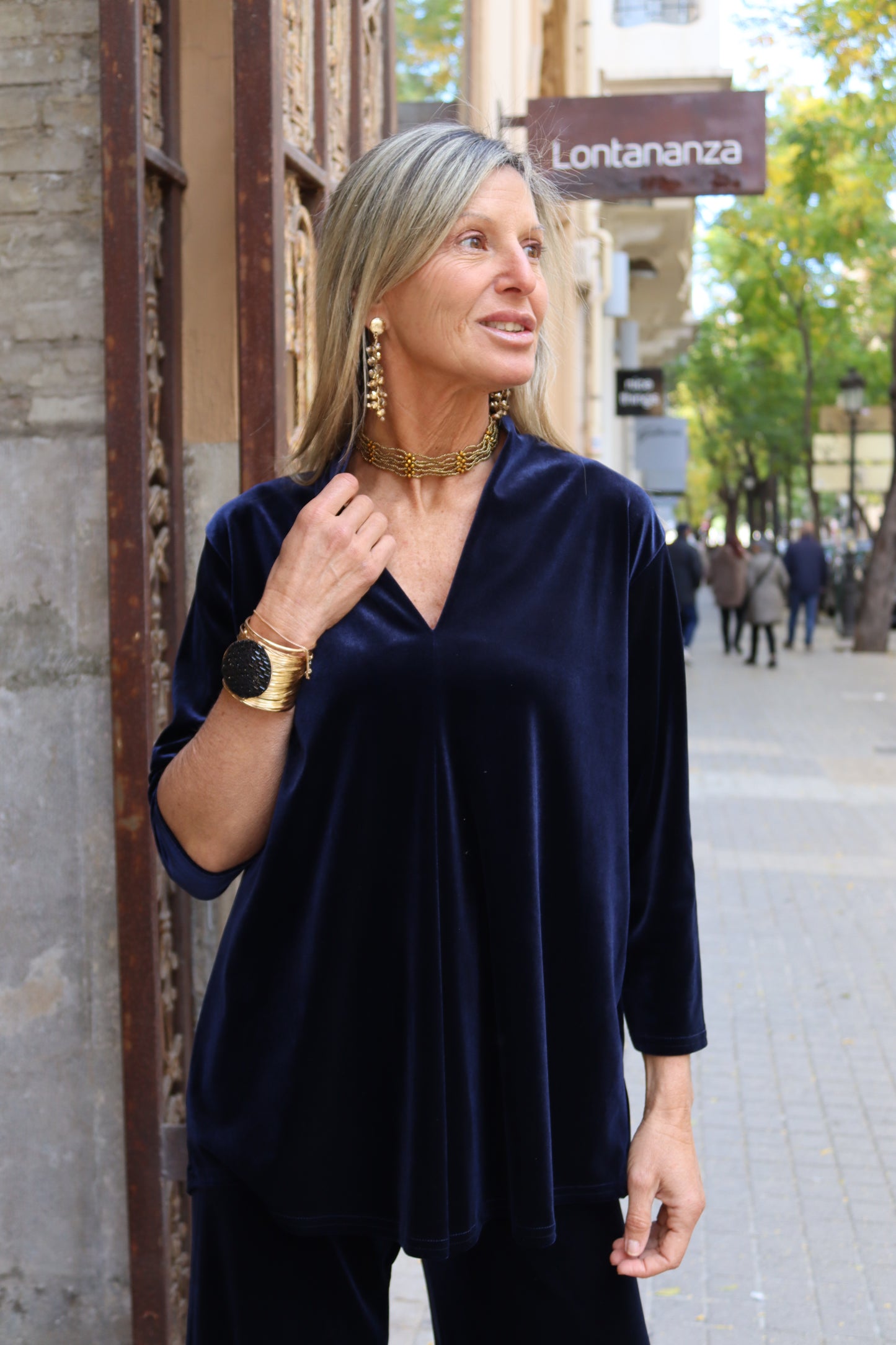 BLUSA TERCIOPELO MARINO