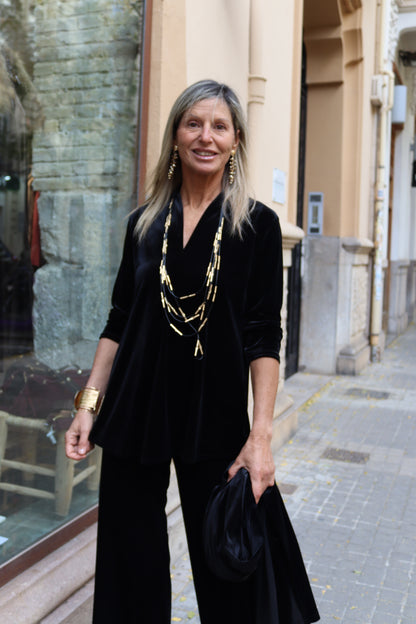 BLUSA TERCIOPELO NEGRO