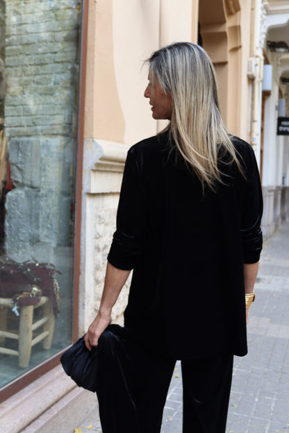 BLUSA TERCIOPELO NEGRO