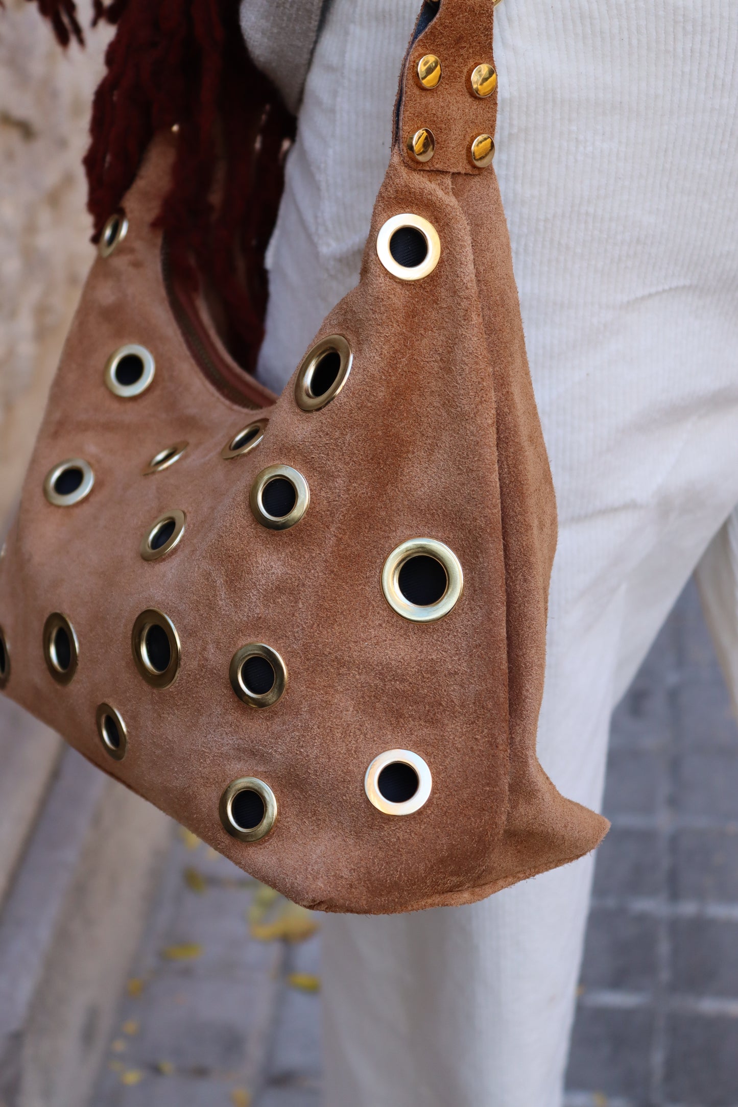 BOLSO TACHUELAS CAMEL
