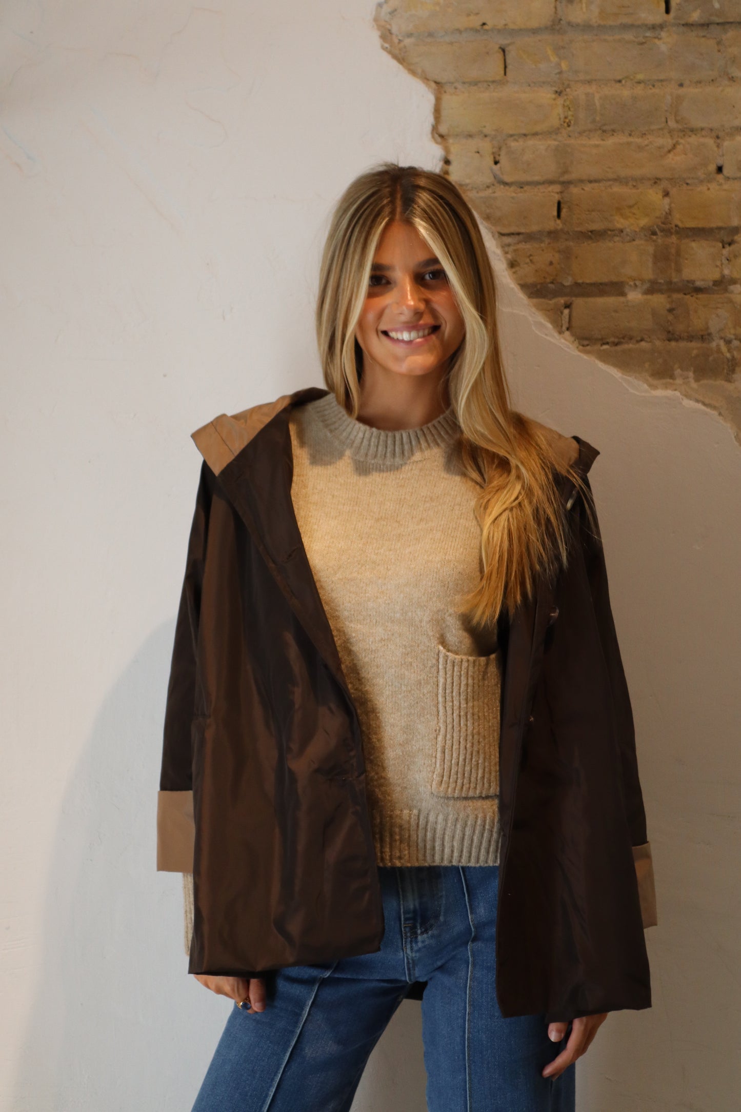 PARKA CAPUCHA CHOCOLATE