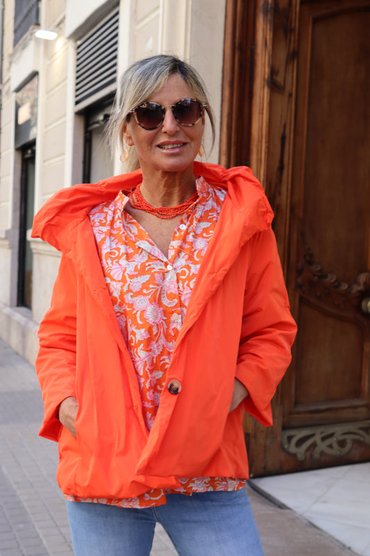 GABARDINA CORTA MERY NARANJA