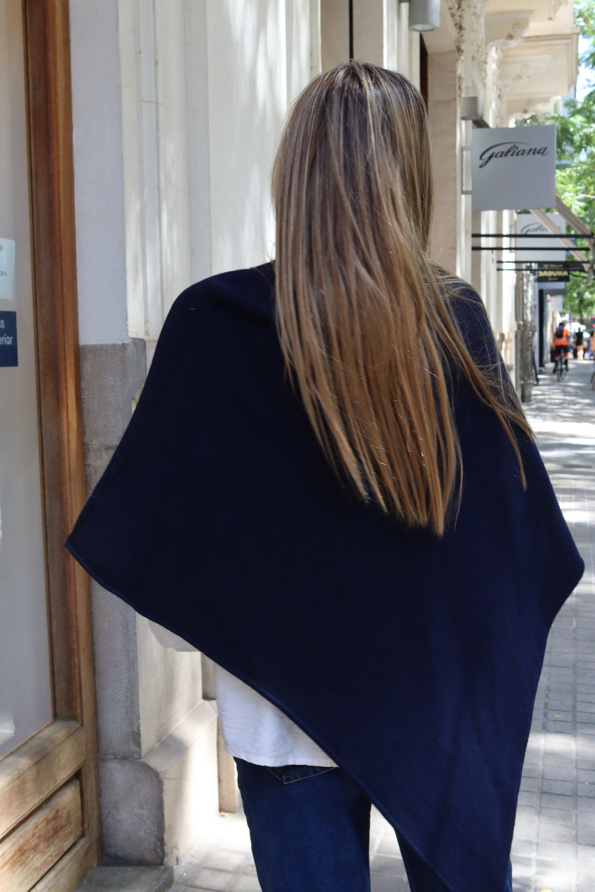 PONCHO PAULA MARINO