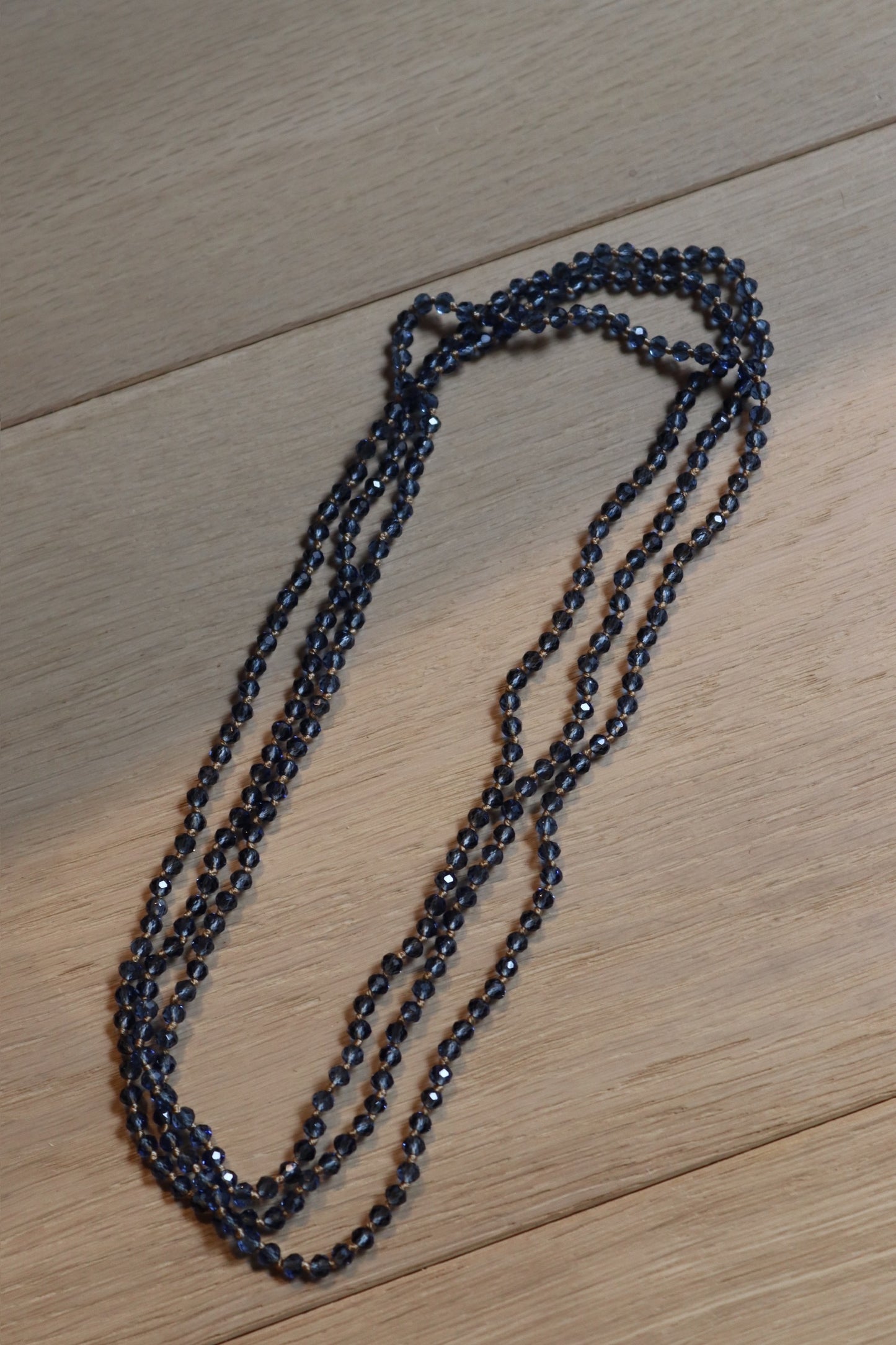 COLLAR ZOE MINI AZUL OSCURO