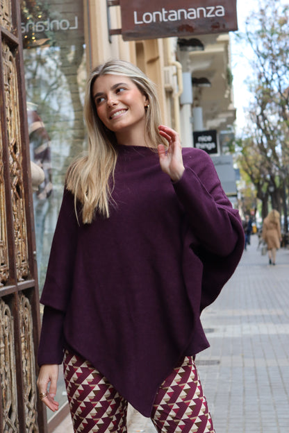 PONCHO SOFÍA BURGUNDY