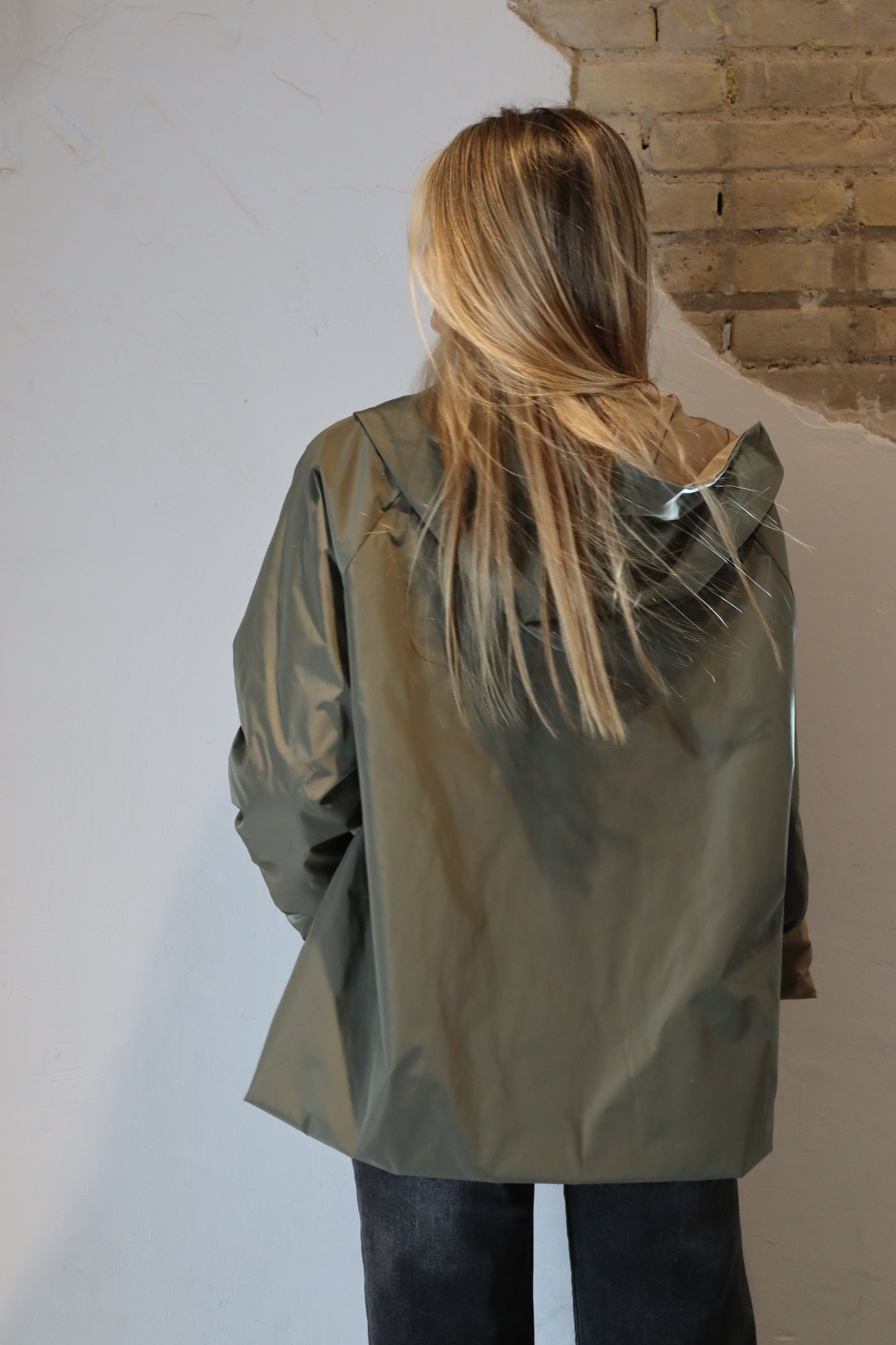 PARKA CAPUCHA VERDE