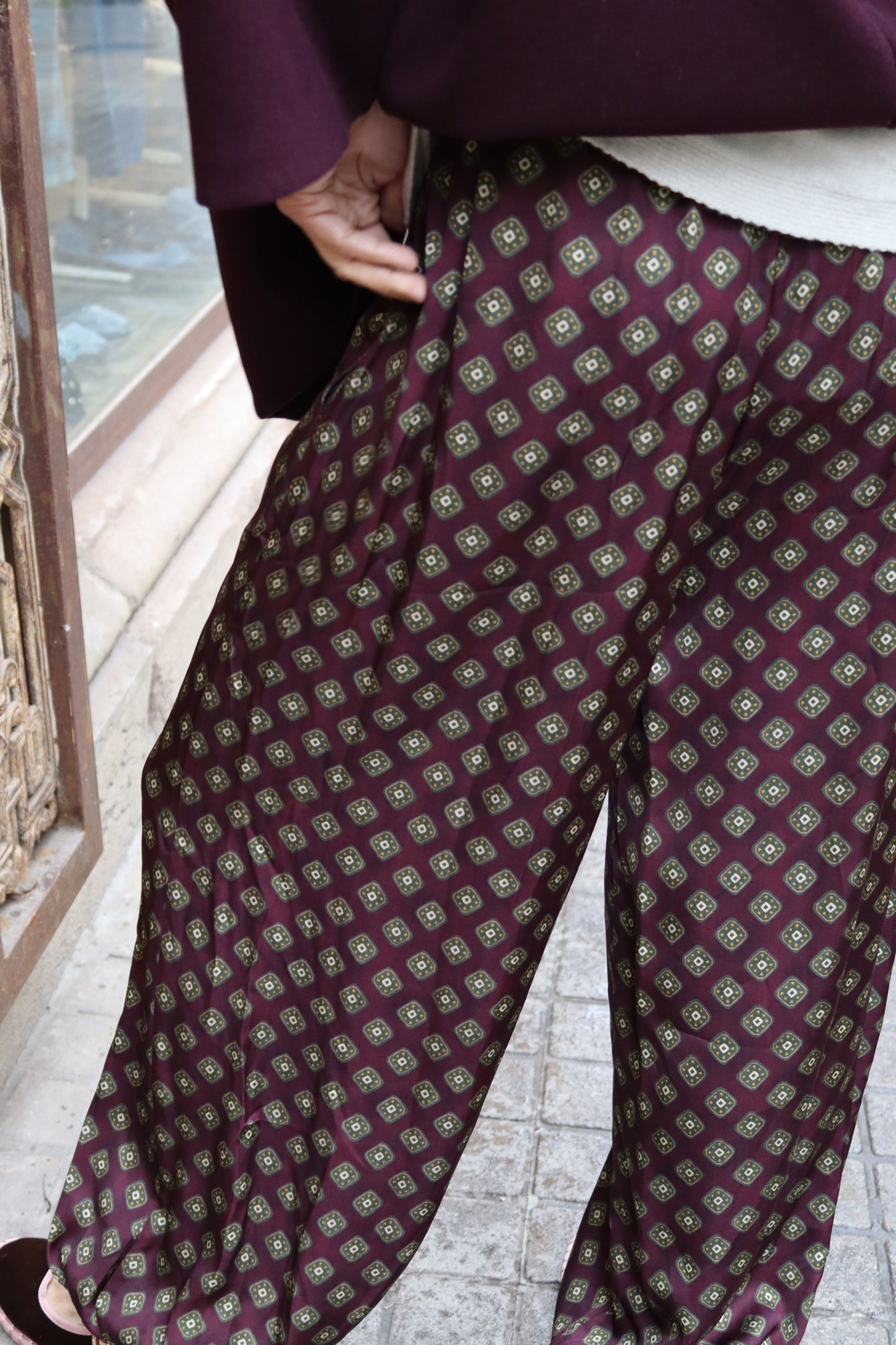 PANTALÓN BOMBACHO BERENJENA